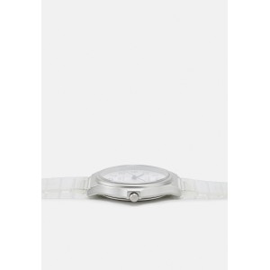 CASIO TRANSPARANT white 